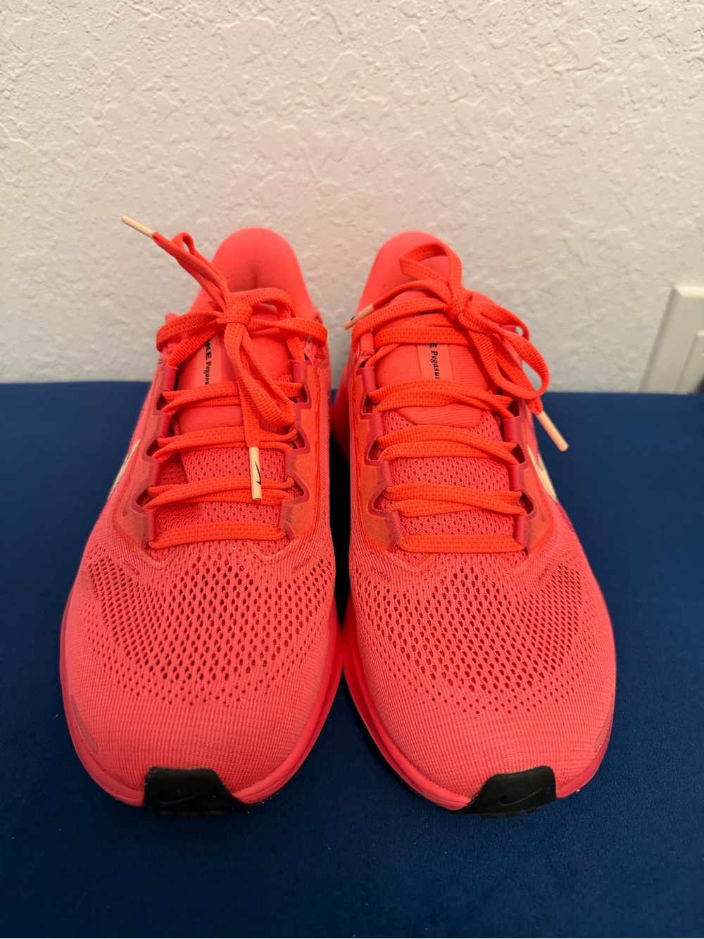 Nike Air Zoom Pegasus 41 Women’s Running Shoes Coral Orange Size 6.5 FD7733-600